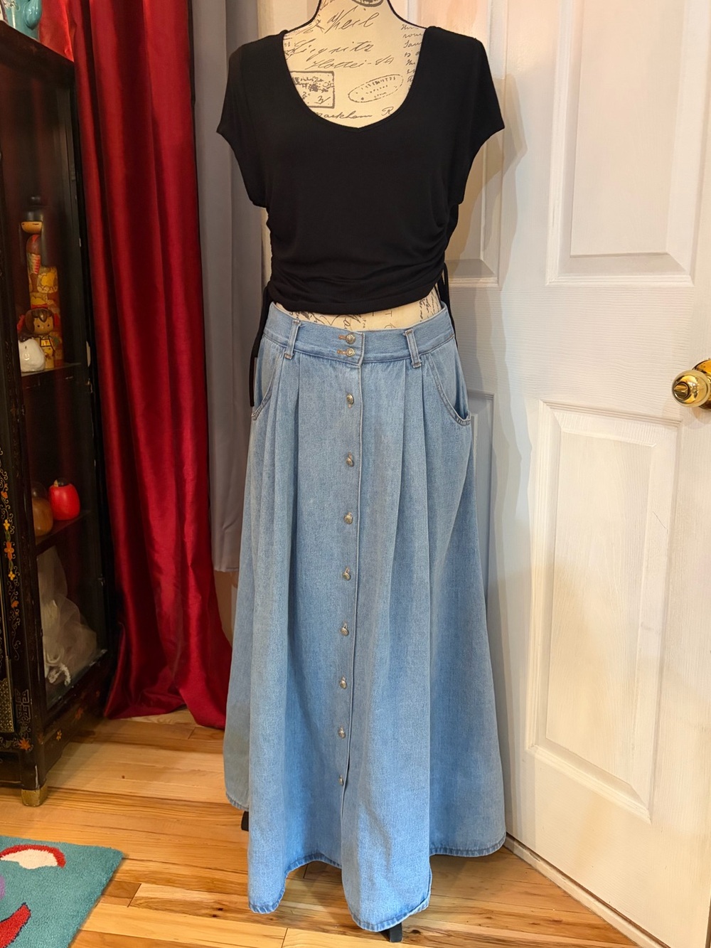 Vintage 90’s IVY Button-Front Light Blue Denim Maxi Skirt